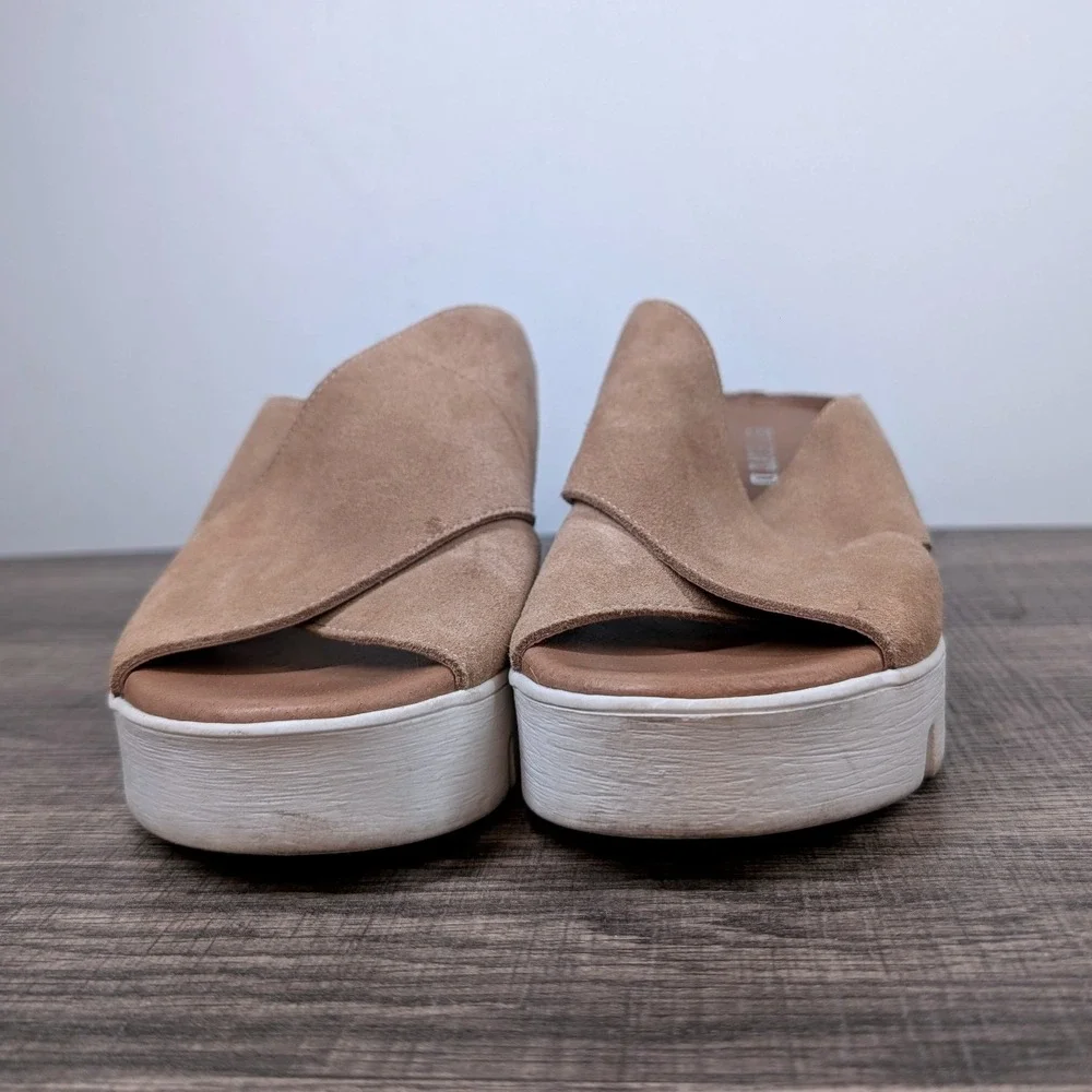 Anthropologie Silent D Racket Tan Suede‎ Crossover Platform Slide Sandals